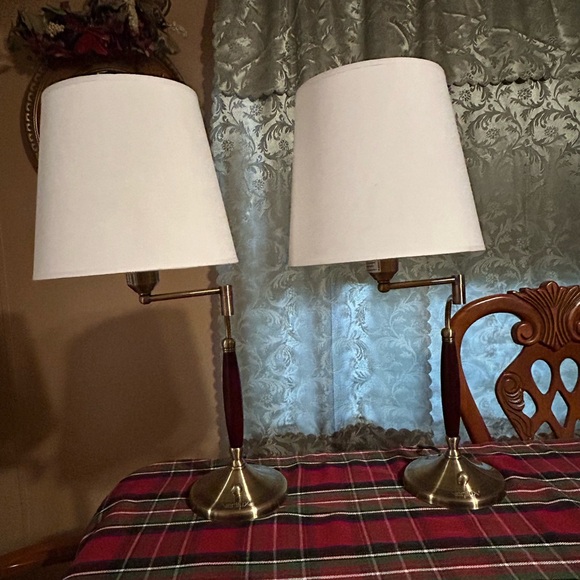 Table Lamps - Picture 8 of 14